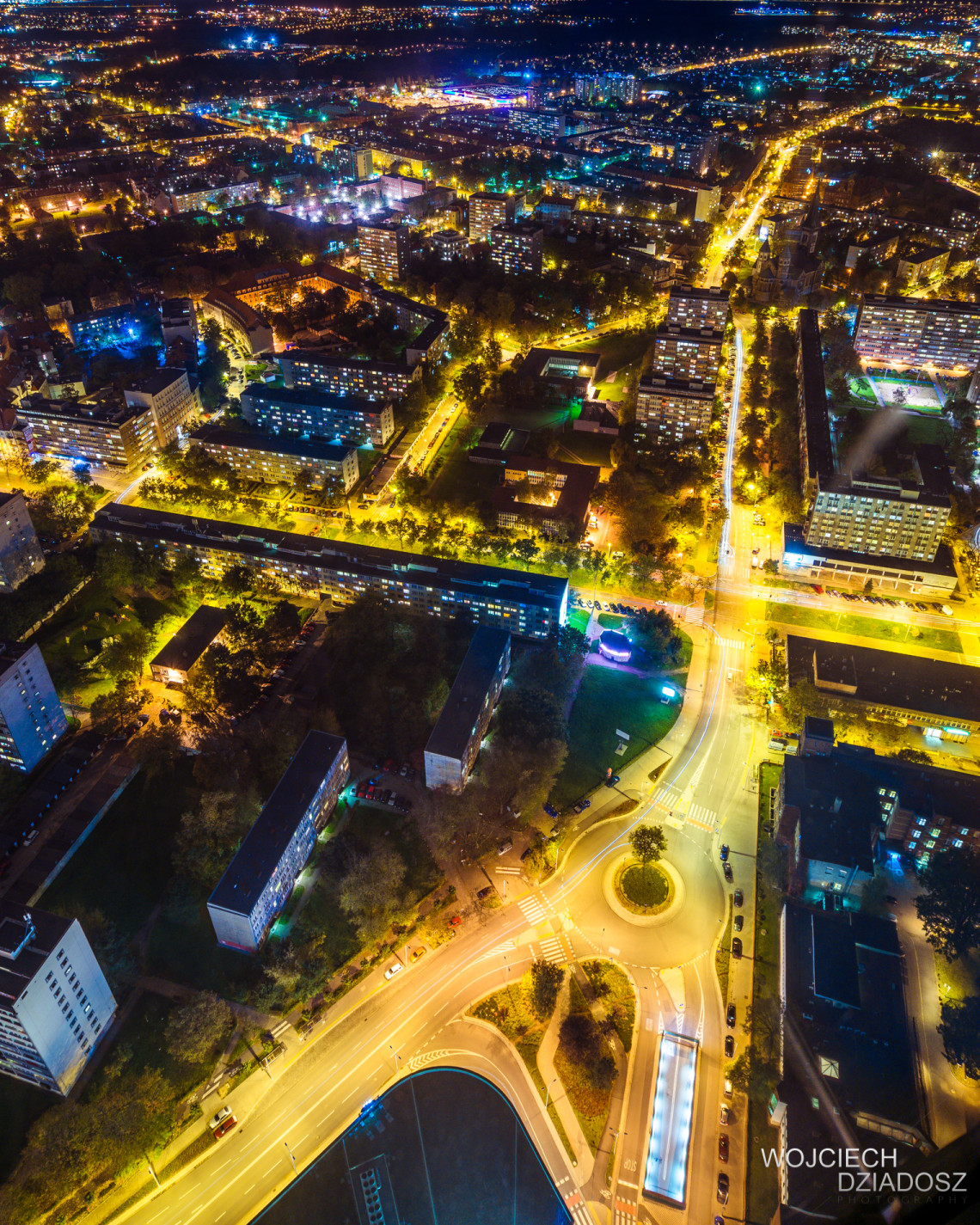 Wrocław nocą - zdjęcie z dużej wysokości.