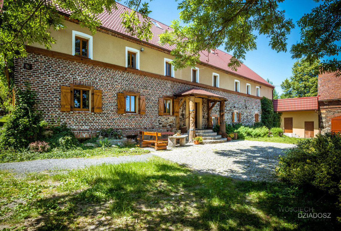 Folwark Wrzosowka w Wrocławiu.